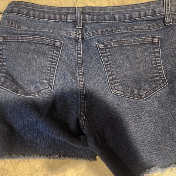 Encore Womens Jean Shorts Size 13 - Picture 2 of 3